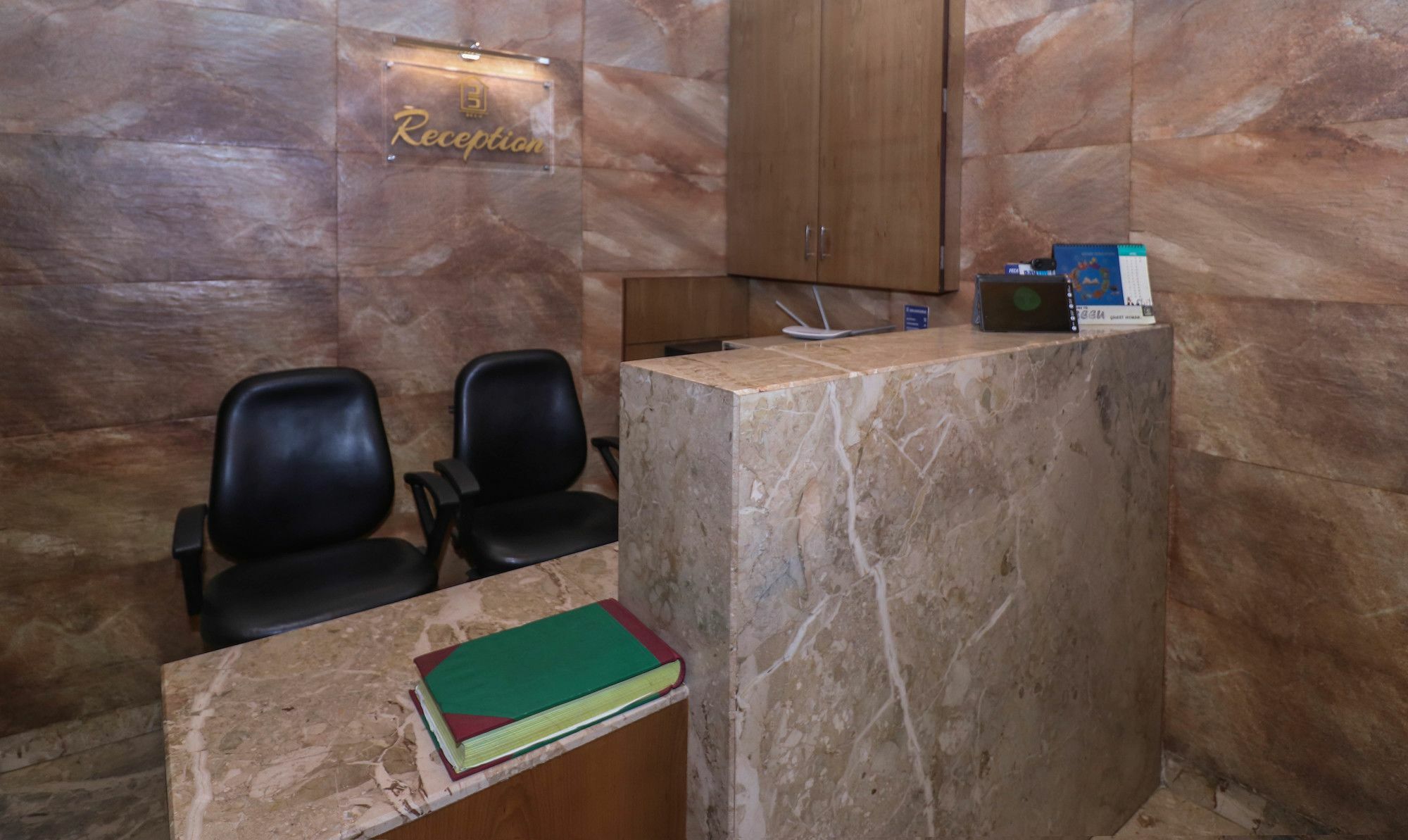 Capital O 8318 Beeu Guest House Liluāh Zewnętrze zdjęcie